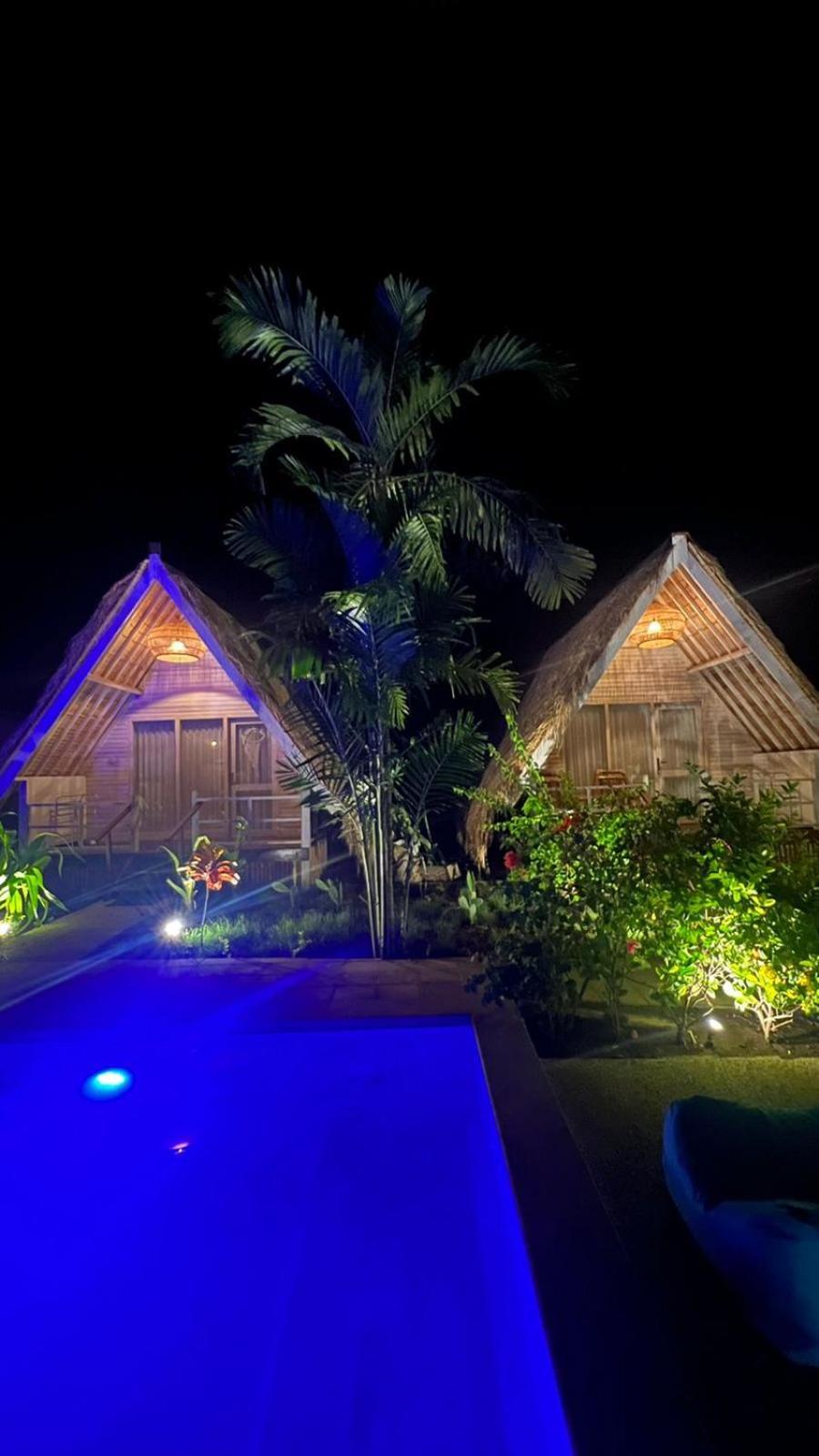 Living Trawangan Hotel Гілі-Траванган Екстер'єр фото