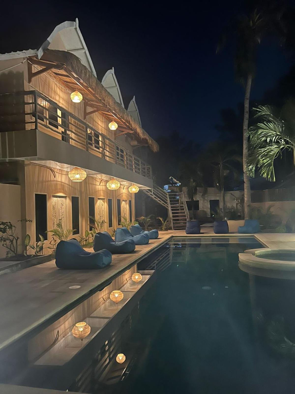 Living Trawangan Hotel Гілі-Траванган Екстер'єр фото
