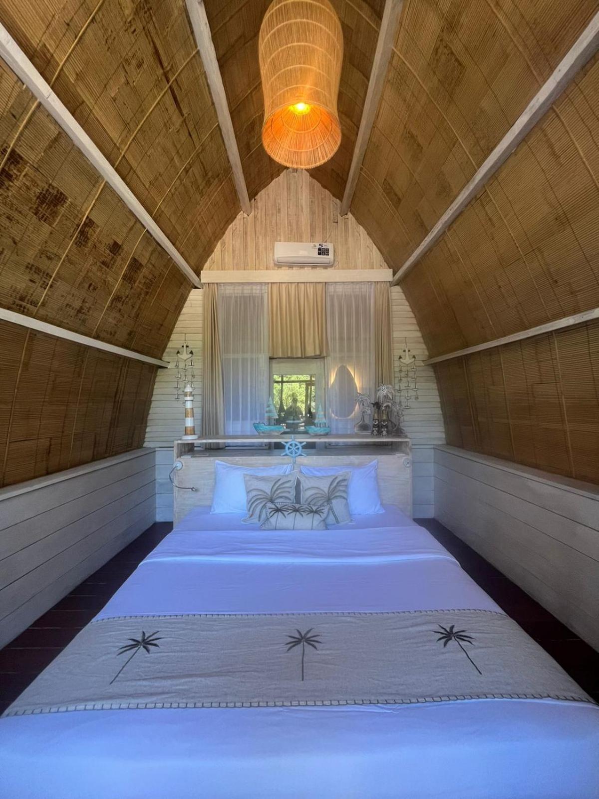 Living Trawangan Hotel Гілі-Траванган Екстер'єр фото